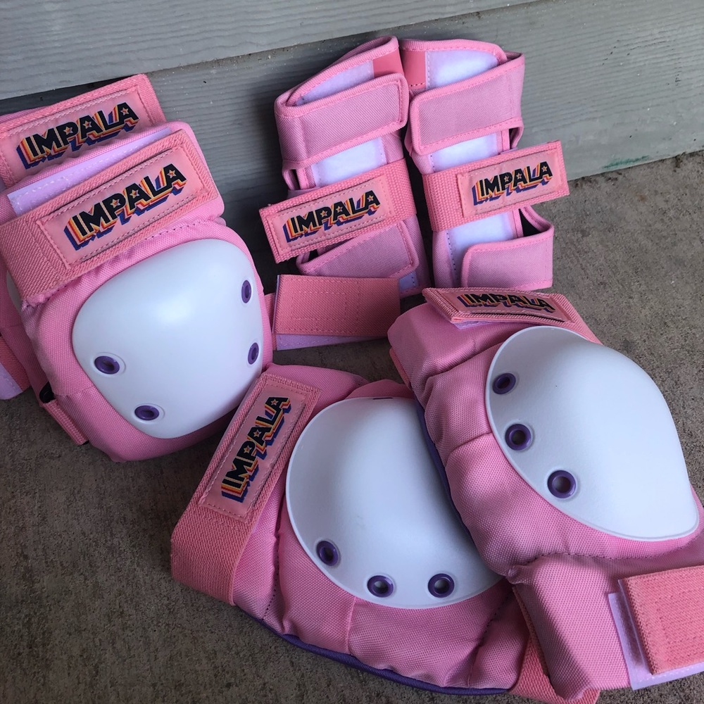 BRAND NEW IMPALA Skate Gear SZ S